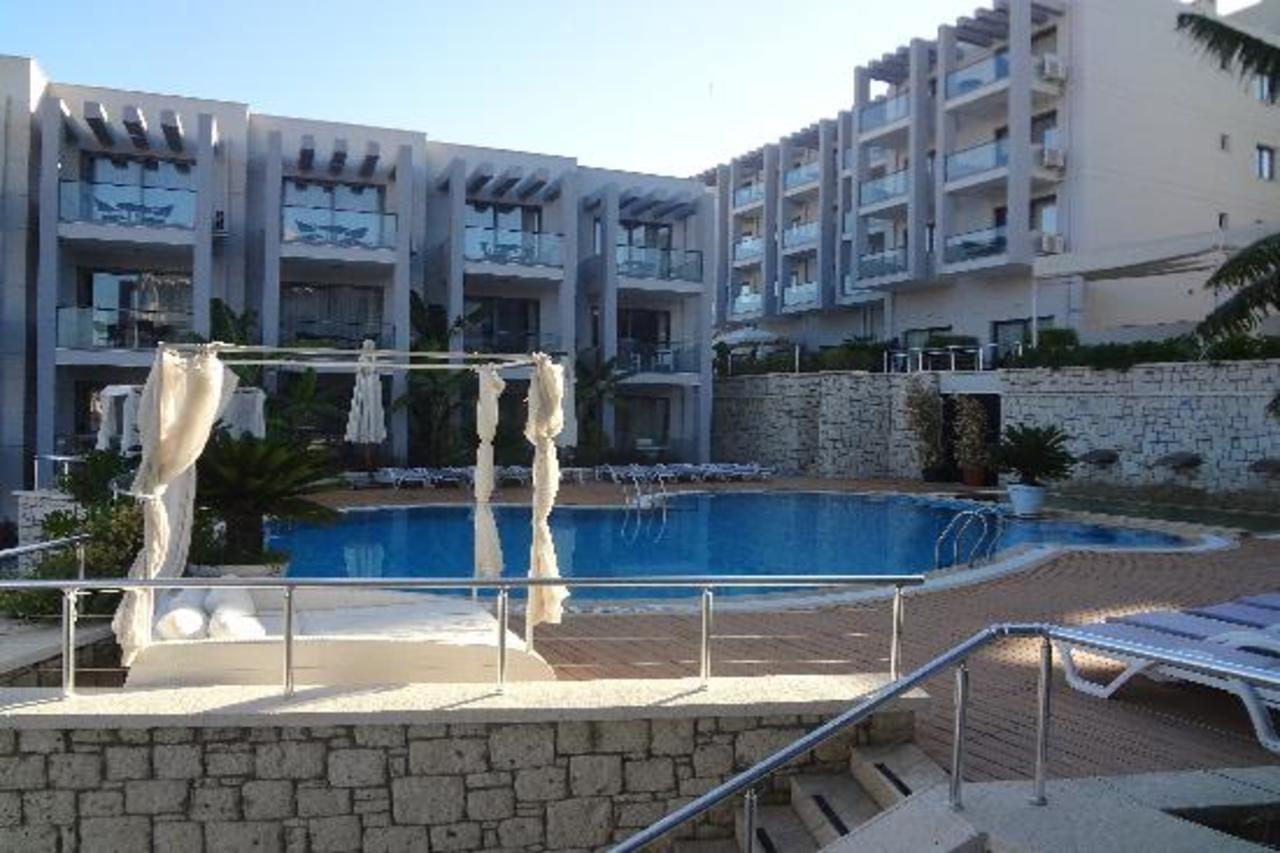 Captain Hotel Cesme Exterior photo